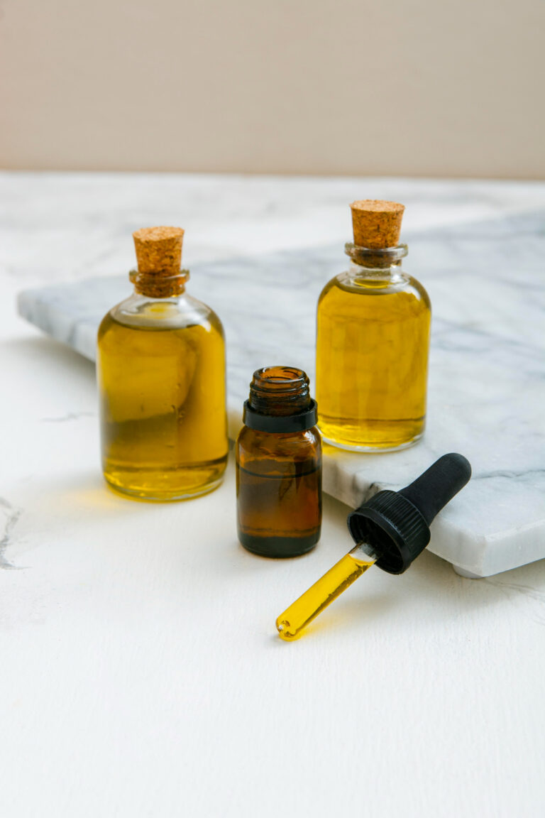 Aromapflege: ätherische Öle, Wickel und Auflagen in der häuslichen Pflege